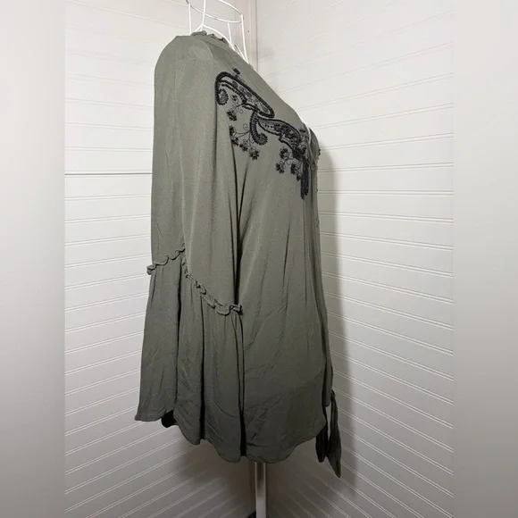 Democracy Olive Blouse with Black Floral Detail - Picture 5 of 8